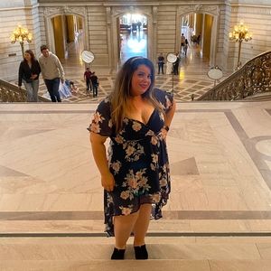 Meet your Posher, Mia jeanette